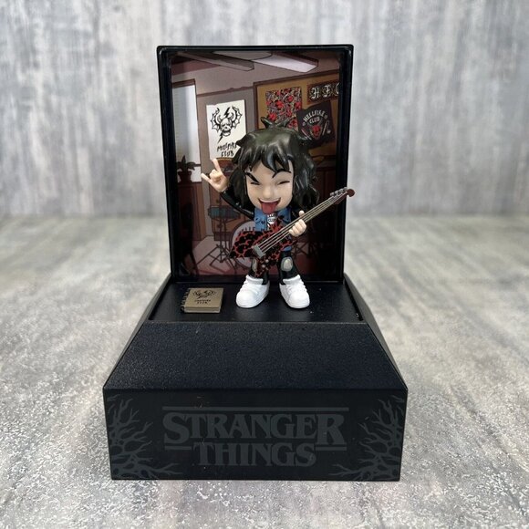 YuMe Official Stranger Things Upside Down Mystery Capsules Series 1 Will Eddie - Picture 2 of 13